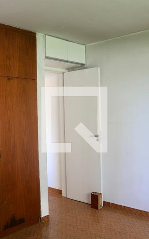 Casa à venda com 180m², 3 quartos e 3 vagas Casa à venda com 180m², 3 quartos e 3 vagasQuarto 1