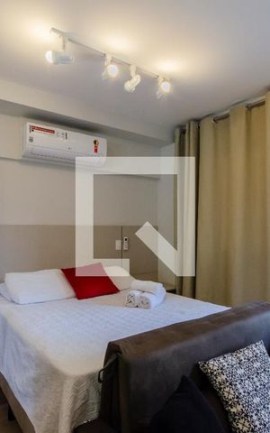 Studio à venda com 26m², 1 quarto e sem vaga Studio à venda com 26m², 1 quarto e sem vagaSala/Quarto