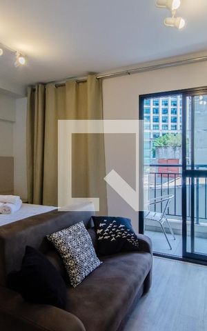Studio à venda com 26m², 1 quarto e sem vaga Studio à venda com 26m², 1 quarto e sem vagaSala/Quarto