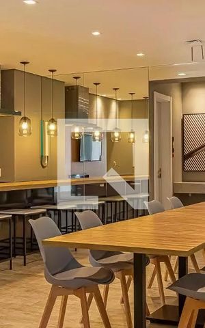Studio à venda com 26m², 1 quarto e sem vaga Studio à venda com 26m², 1 quarto e sem vagaÁrea comum - Salão de festas