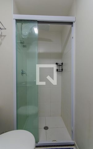 Studio à venda com 26m², 1 quarto e sem vaga Studio à venda com 26m², 1 quarto e sem vagaBanheiro