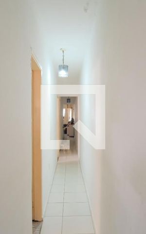 Casa para alugar com 250m², 3 quartos e 2 vagasCorredor