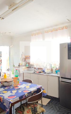 Casa para alugar com 250m², 3 quartos e 2 vagasCozinha