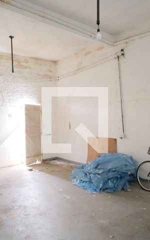 Casa para alugar com 250m², 3 quartos e 2 vagasSalão