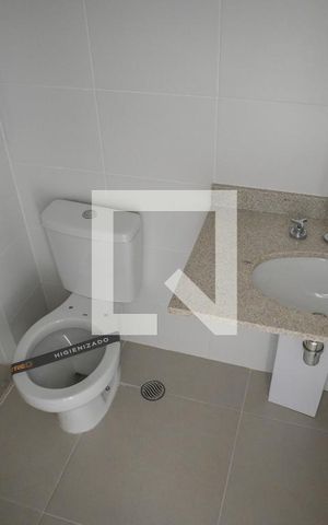 Apartamento para alugar com 29m², 1 quarto e sem vaga Apartamento para alugar com 29m², 1 quarto e sem vagaBanheiro