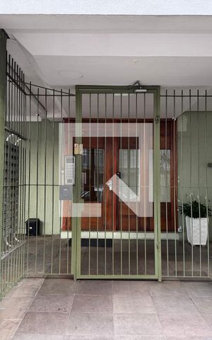 Apartamento à venda com 108m², 2 quartos e 1 vaga Apartamento à venda com 108m², 2 quartos e 1 vagaFachada e Placa