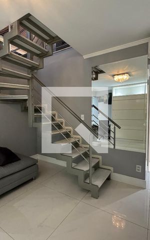 Apartamento à venda com 108m², 2 quartos e 1 vaga Apartamento à venda com 108m², 2 quartos e 1 vagaSala
