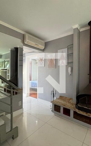 Apartamento à venda com 108m², 2 quartos e 1 vaga Apartamento à venda com 108m², 2 quartos e 1 vagaSala