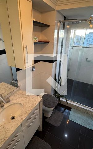 Apartamento à venda com 108m², 2 quartos e 1 vaga Apartamento à venda com 108m², 2 quartos e 1 vagaBanheiro