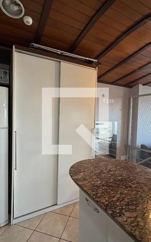 Apartamento à venda com 108m², 2 quartos e 1 vaga Apartamento à venda com 108m², 2 quartos e 1 vagaCozinha