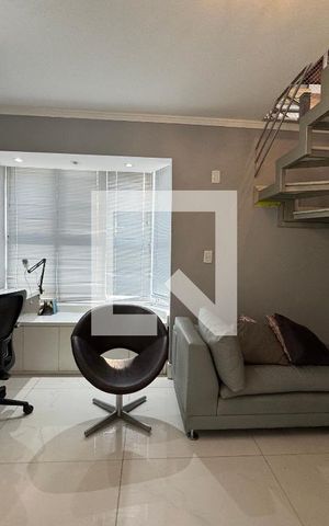 Apartamento à venda com 108m², 2 quartos e 1 vaga Apartamento à venda com 108m², 2 quartos e 1 vagaSala