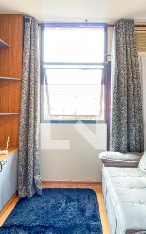Apartamento para alugar com 35m², 1 quarto e 1 vaga Apartamento para alugar com 35m², 1 quarto e 1 vagaSala