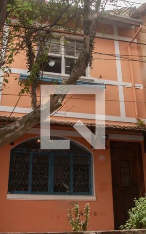 Casa à venda com 120m², 2 quartos e sem vagaFachada