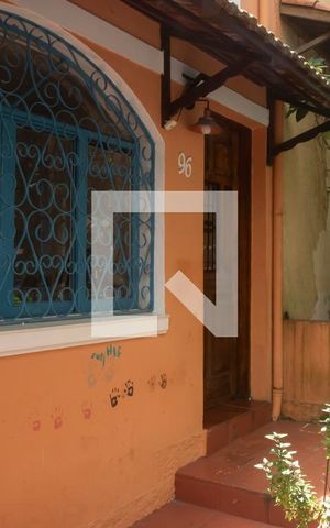 Casa à venda com 120m², 2 quartos e sem vagaFachada