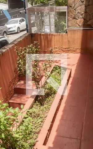 Casa à venda com 120m², 2 quartos e sem vagaEntrada