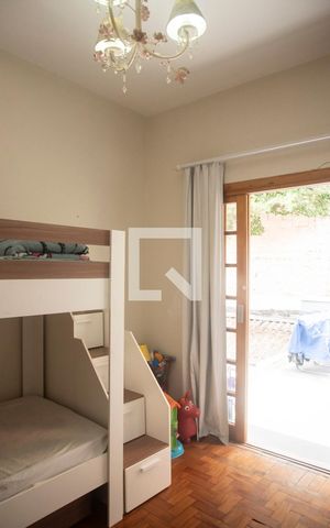 Casa à venda com 120m², 2 quartos e sem vagaQuarto 1