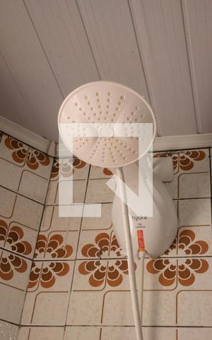 Casa à venda com 120m², 2 quartos e sem vagaBanheiro