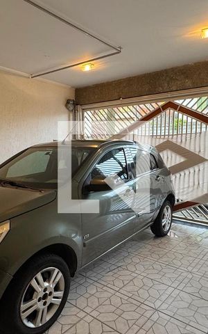 Casa para alugar com 300m², 3 quartos e 2 vagasGaragem