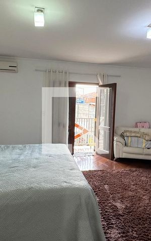 Casa para alugar com 300m², 3 quartos e 2 vagasSuíte 1