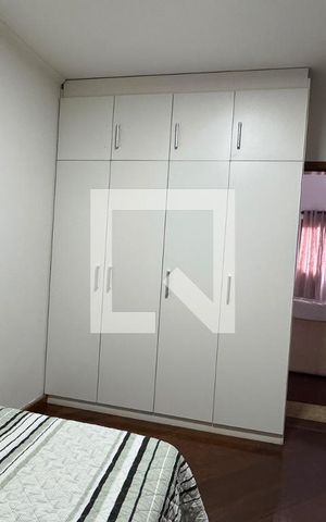 Casa para alugar com 300m², 3 quartos e 2 vagasQuarto 2