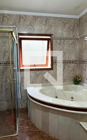 Casa para alugar com 300m², 3 quartos e 2 vagasBanheiro da Suíte 1