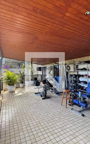 Apartamento à venda com 154m², 3 quartos e 2 vagas Apartamento à venda com 154m², 3 quartos e 2 vagasVaranda