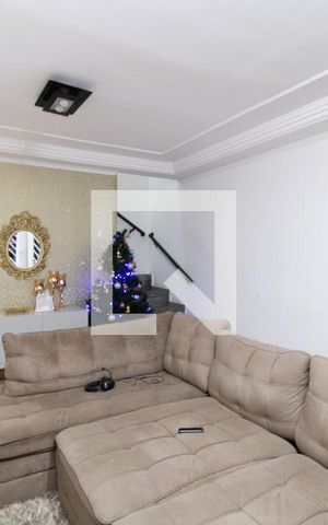 Casa para alugar com 210m², 3 quartos e 6 vagasSala