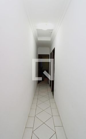 Casa para alugar com 210m², 3 quartos e 6 vagasCorredor - Quartos