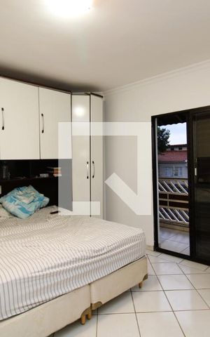 Casa para alugar com 210m², 3 quartos e 6 vagasSuíte