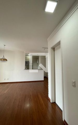 Apartamento para alugar com 70m², 2 quartos e 2 vagas Apartamento para alugar com 70m², 2 quartos e 2 vagasSala