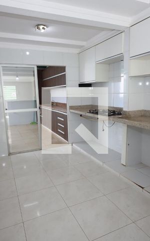 Apartamento à venda com 102m², 2 quartos e 1 vagaCozinha
