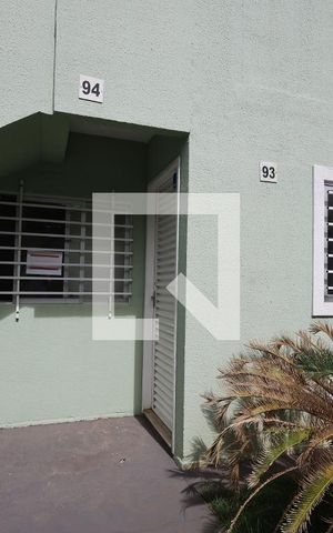 Apartamento à venda com 102m², 2 quartos e 1 vagaEntrada