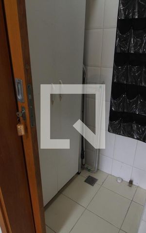 Apartamento para alugar com 74m², 2 quartos e 1 vagaDespensa