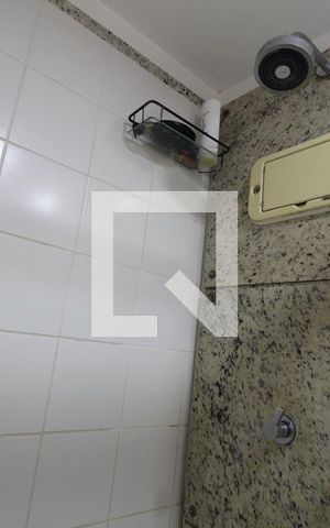 Apartamento para alugar com 74m², 2 quartos e 1 vagaQuarto 2 - Banheiro da Suíte