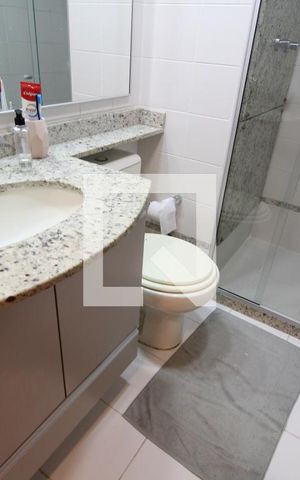 Apartamento para alugar com 74m², 2 quartos e 1 vagaBanheiro Social