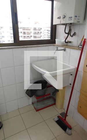 Apartamento para alugar com 74m², 2 quartos e 1 vagaÁrea de Serviço