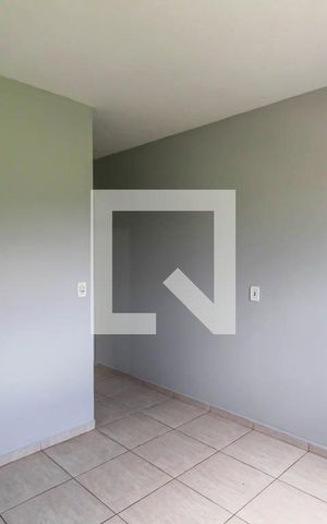 Casa para alugar com 38m², 1 quarto e sem vaga Casa para alugar com 38m², 1 quarto e sem vagaSala