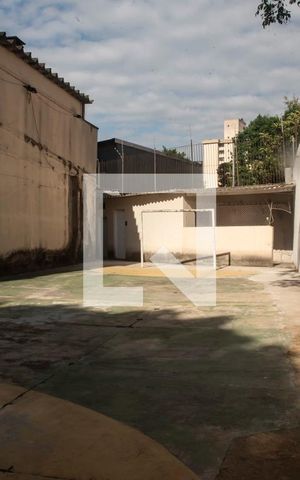 Apartamento para alugar com 53m², 2 quartos e 1 vagaÁrea comum - Quadra esportiva