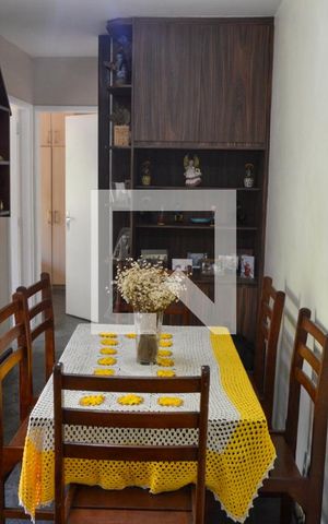 Apartamento à venda com 52m², 2 quartos e 1 vaga Apartamento à venda com 52m², 2 quartos e 1 vagaSala