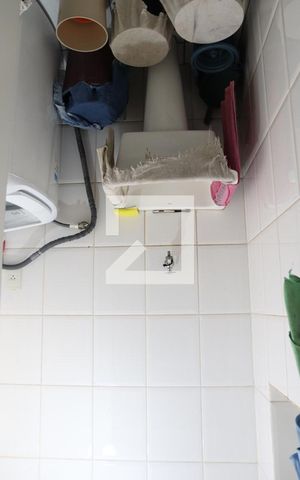Apartamento à venda com 80m², 3 quartos e 2 vagasCozinha e Área de Serviço