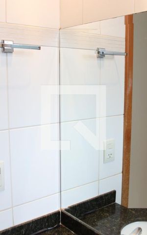 Apartamento à venda com 80m², 3 quartos e 2 vagasBanheiro
