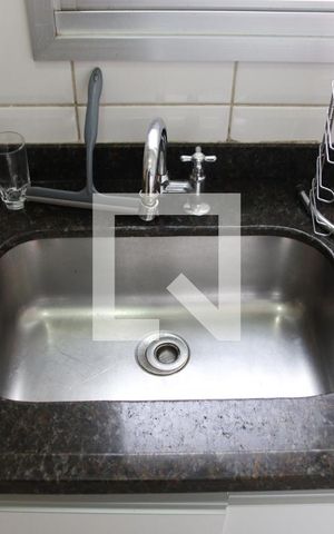 Apartamento à venda com 80m², 3 quartos e 2 vagasCozinha e Área de Serviço