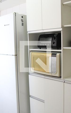 Apartamento à venda com 80m², 3 quartos e 2 vagasCozinha e Área de Serviço
