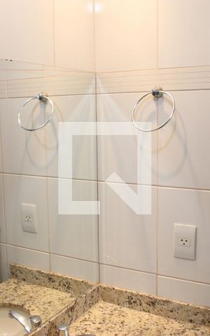 Apartamento à venda com 80m², 3 quartos e 2 vagasBanheiro da Suíte