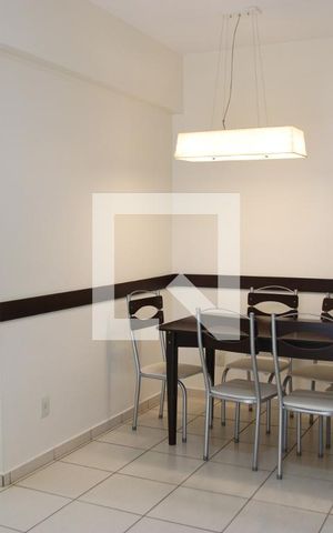 Apartamento à venda com 80m², 3 quartos e 2 vagasSala