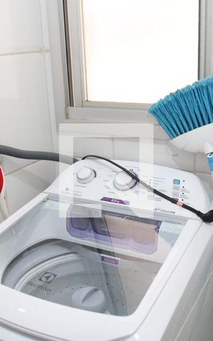Apartamento à venda com 80m², 3 quartos e 2 vagasCozinha e Área de Serviço