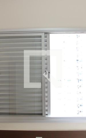 Apartamento à venda com 80m², 3 quartos e 2 vagasQuarto 2