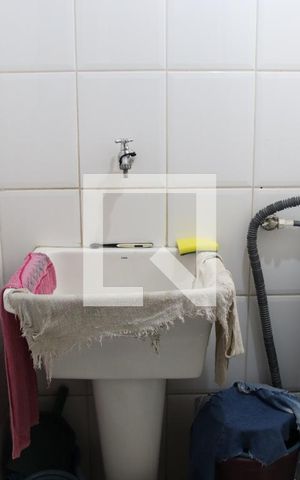 Apartamento à venda com 80m², 3 quartos e 2 vagasCozinha e Área de Serviço