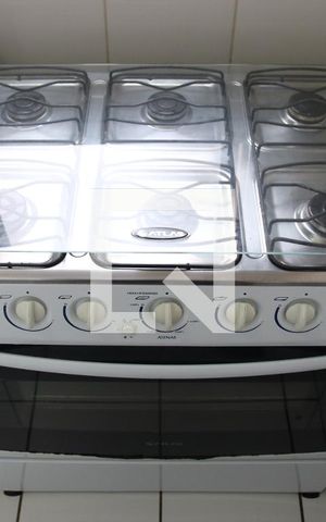 Apartamento à venda com 80m², 3 quartos e 2 vagasCozinha e Área de Serviço