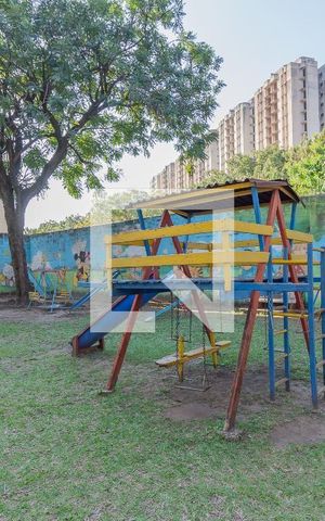 Apartamento para alugar com 63m², 2 quartos e 1 vaga Apartamento para alugar com 63m², 2 quartos e 1 vagaÁrea comum - Playground